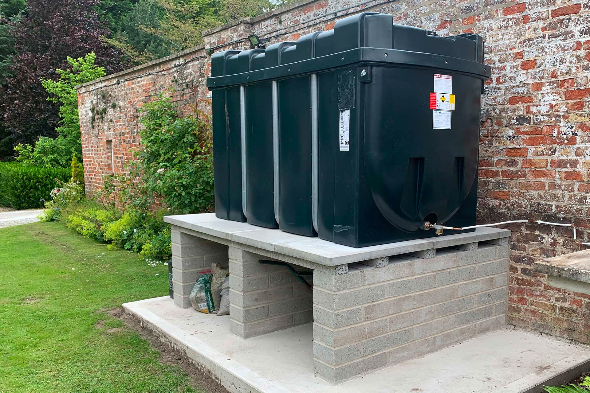 Oil tank emergency