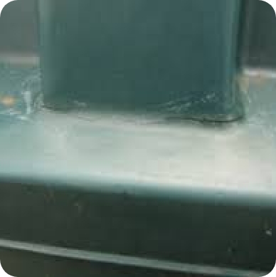 Oil tank valve